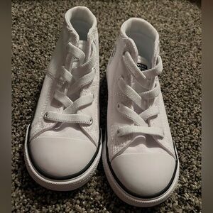 Kids converse